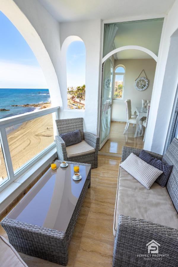 Apartment Aguamarina On The Beach Front مالقة المظهر الخارجي الصورة